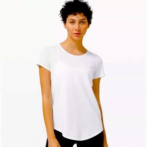 Lululemon white T size 4